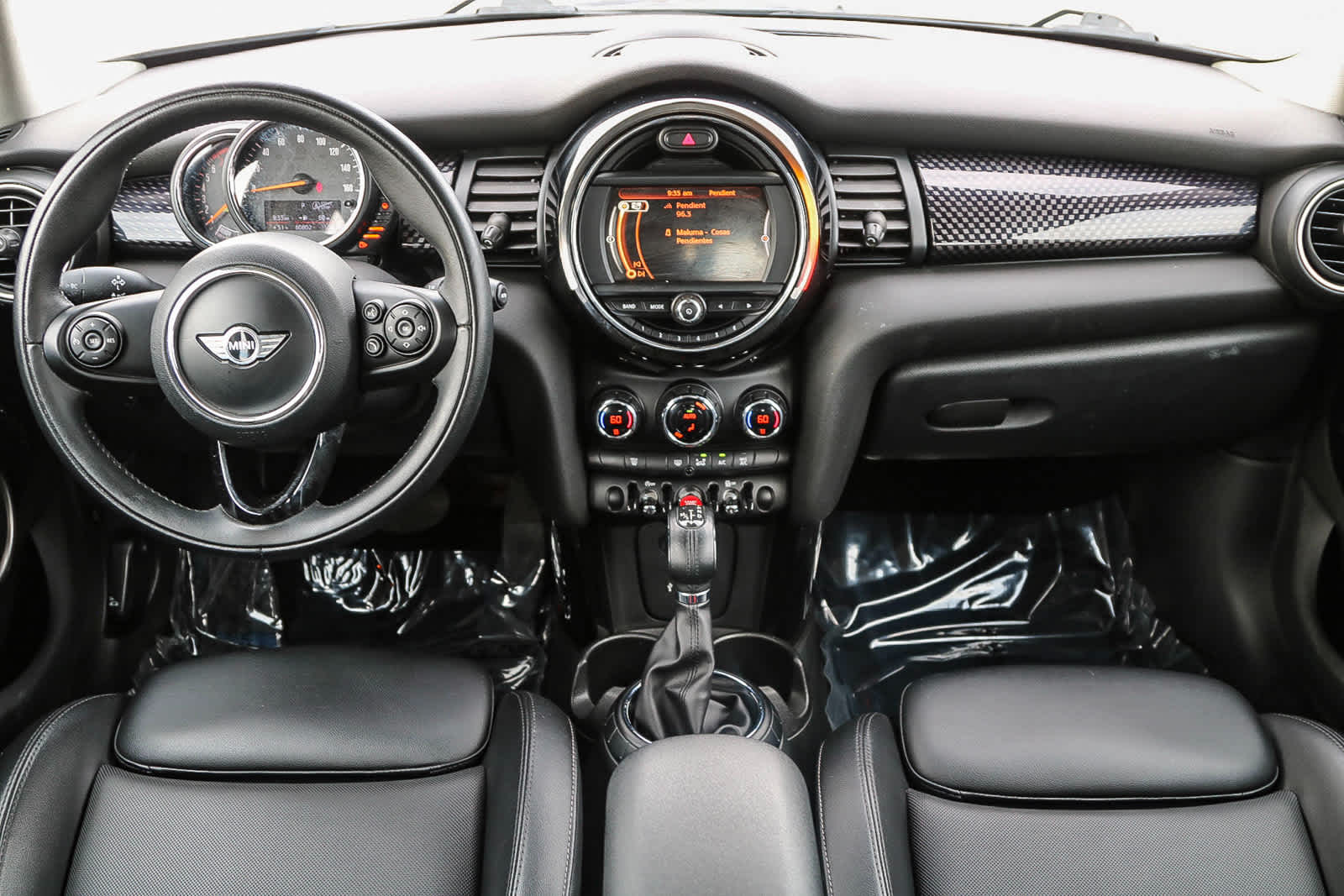 Thumbnail: 2015 MINI Cooper Hardtop - 13