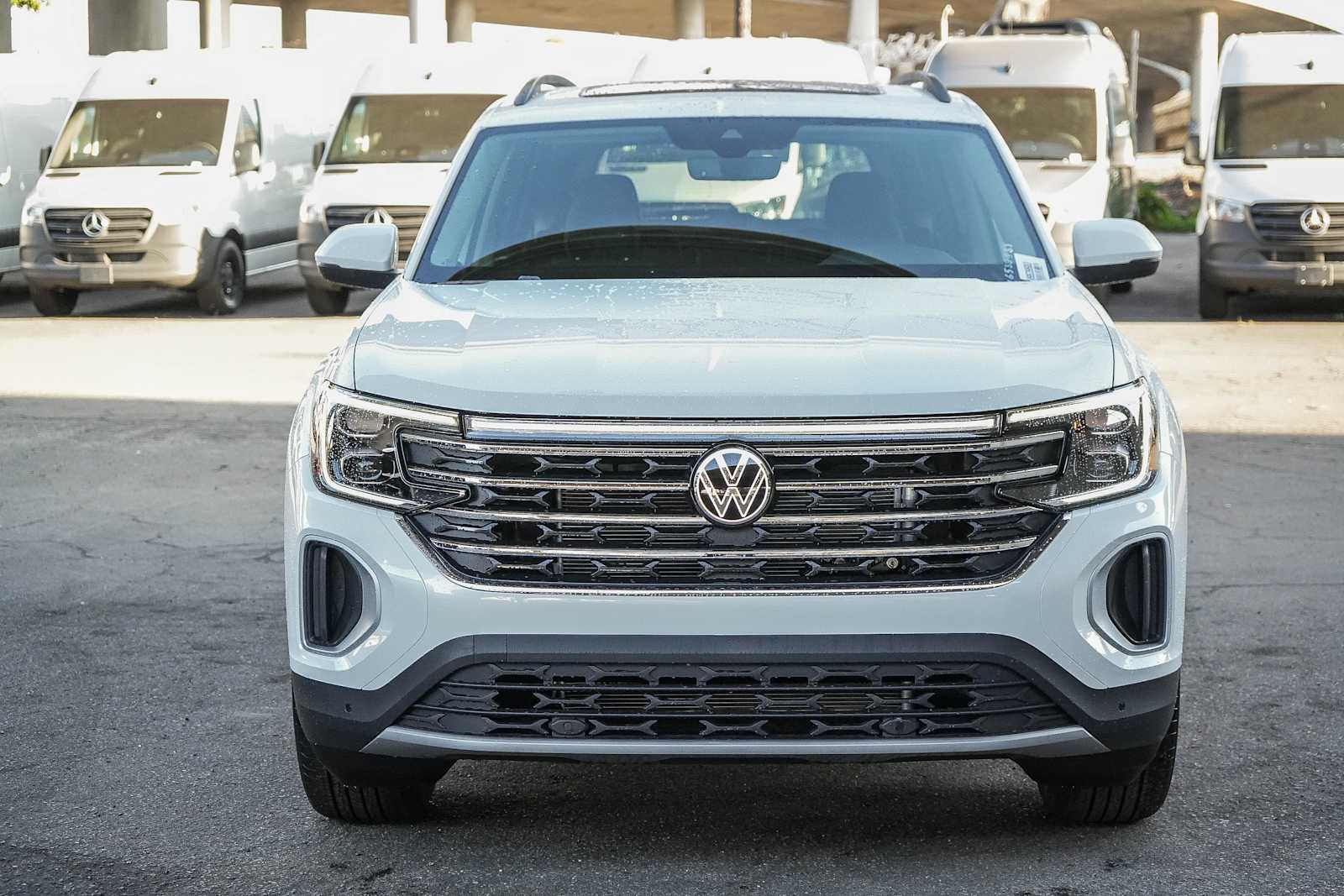 Thumbnail: 2026 Volkswagen Atlas - 2