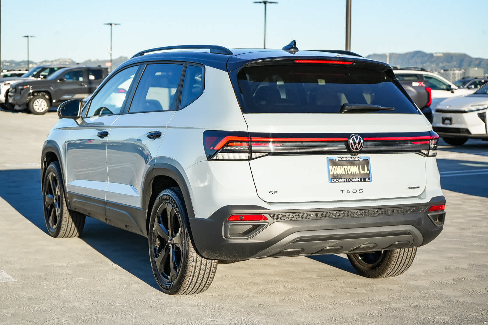 Thumbnail: 2026 Volkswagen Taos - 8