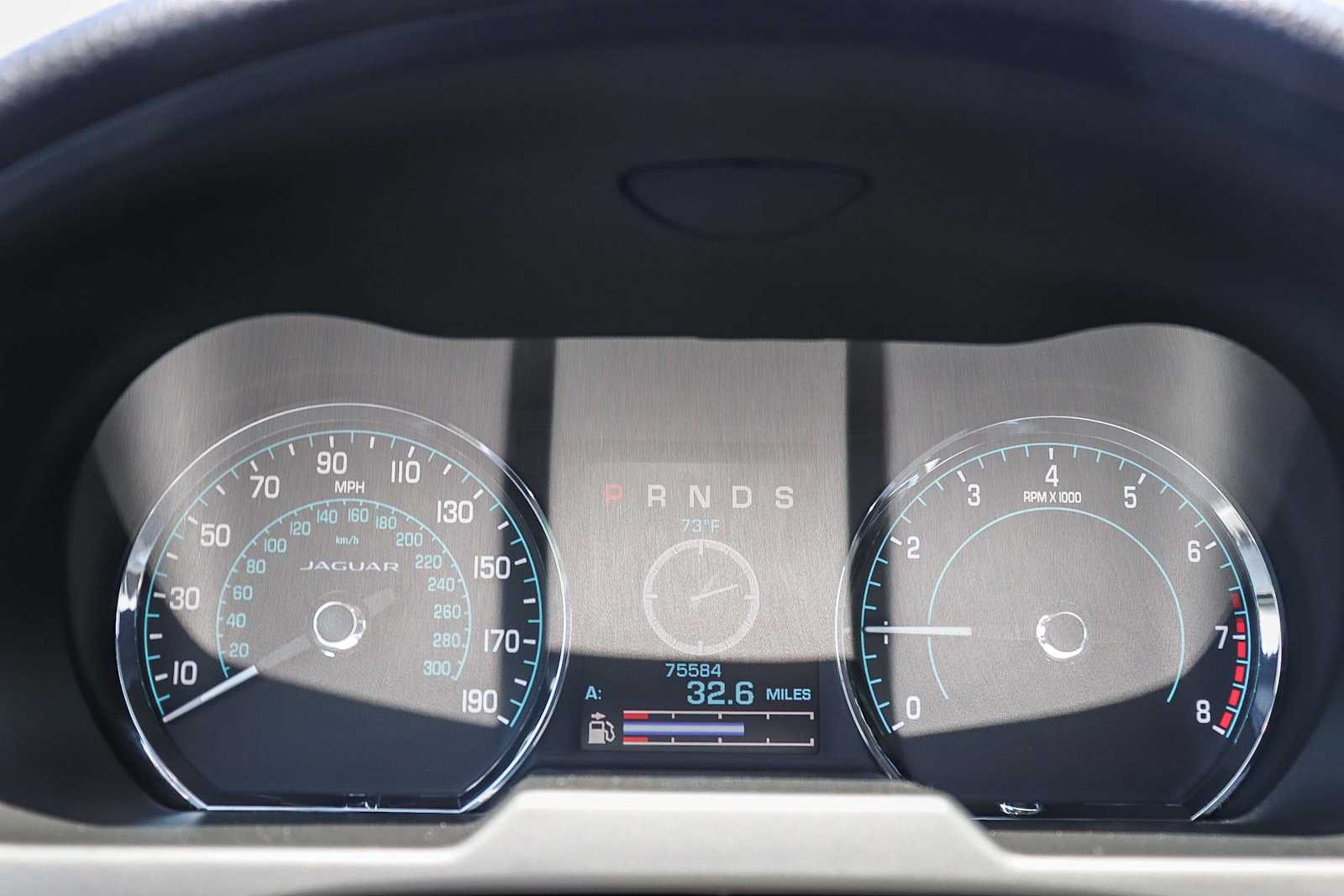 Thumbnail: 2015 Jaguar XF - 21