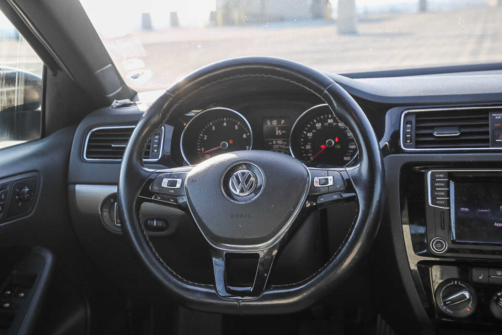 2016 Volkswagen Jetta Sport 19