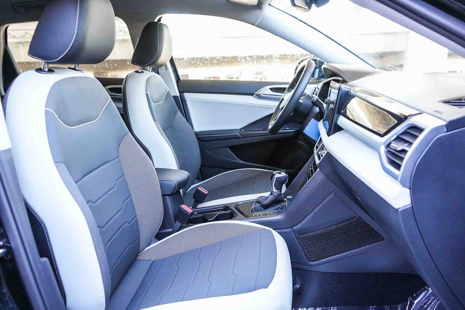 Thumbnail: 2026 Volkswagen Taos - 31