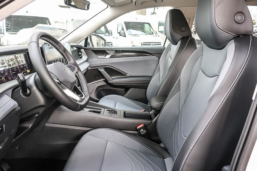 Thumbnail: 2026 Volkswagen Tiguan - 18