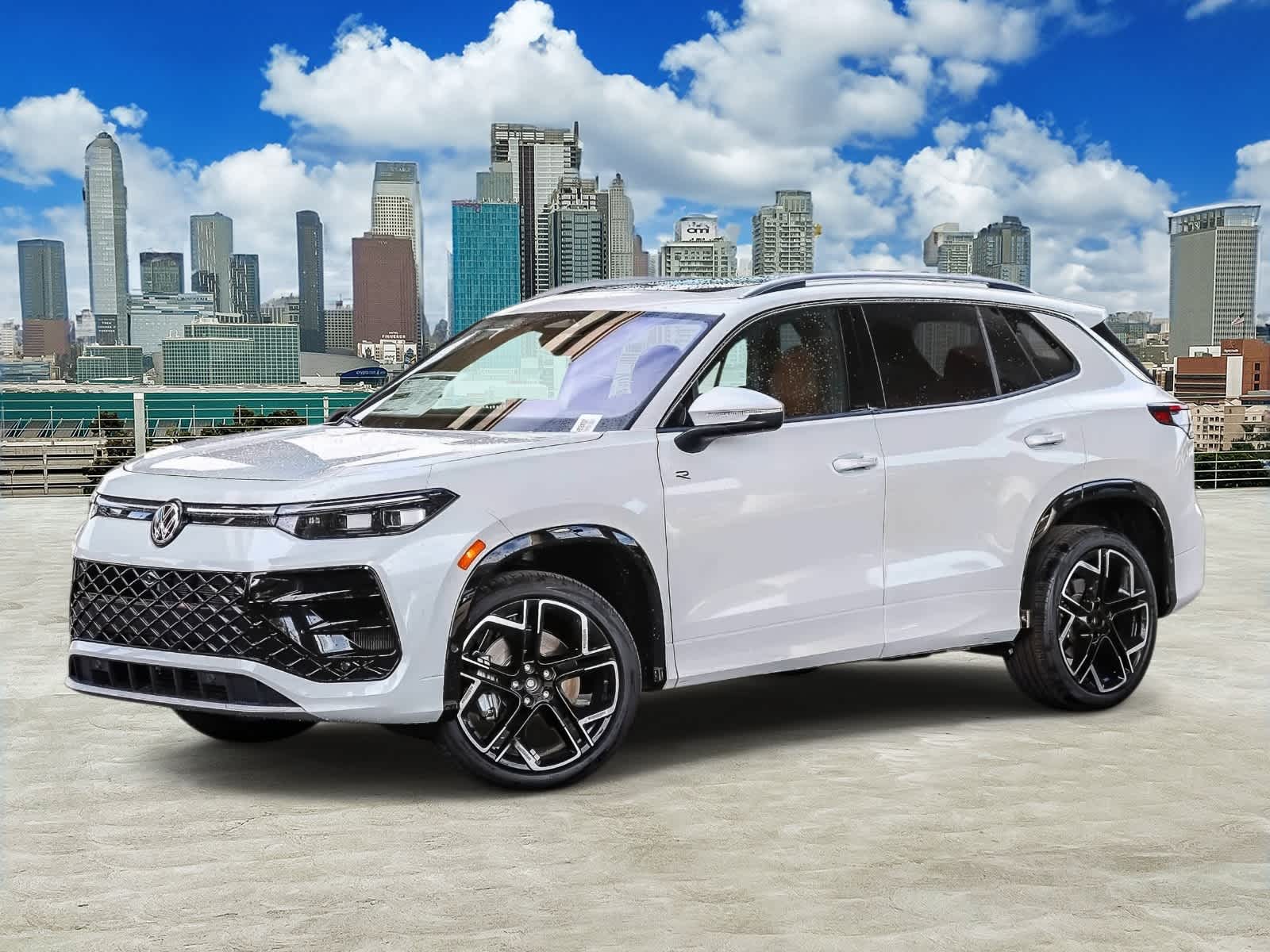 Thumbnail: 2026 Volkswagen Tiguan - 1