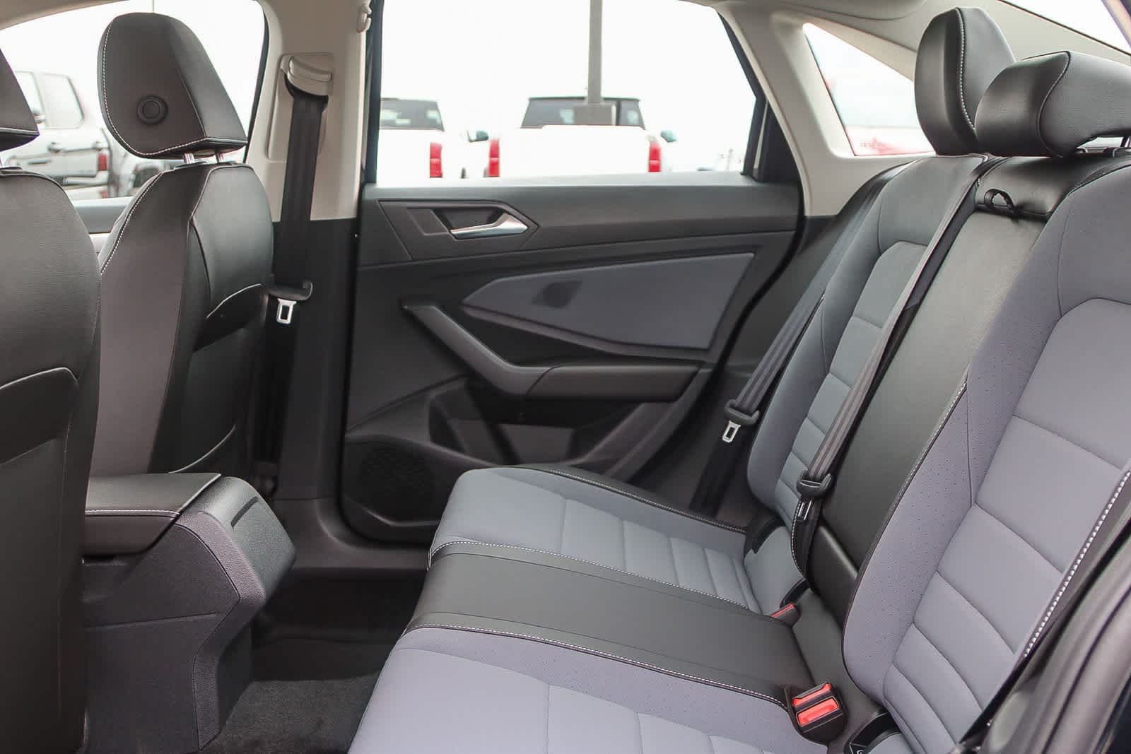 2025 Volkswagen Jetta SE 20