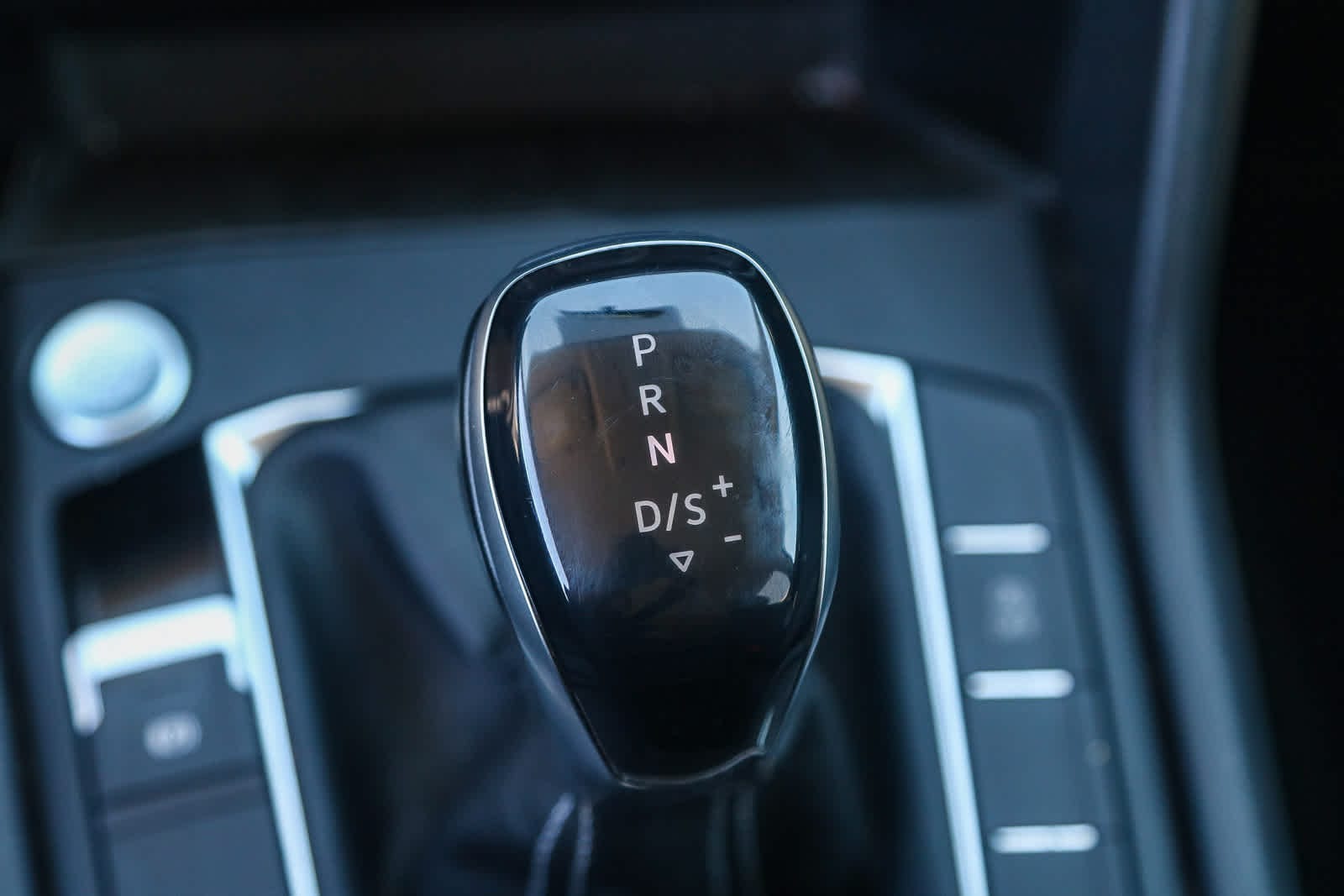 Thumbnail: 2022 Volkswagen Taos - 22