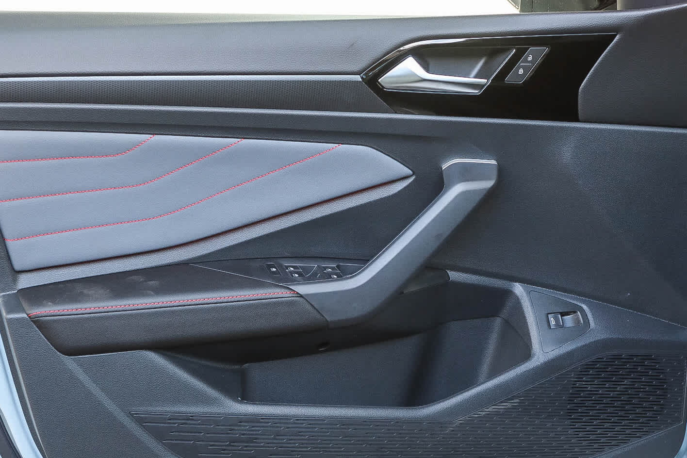 Thumbnail: 2025 Volkswagen Jetta - 22