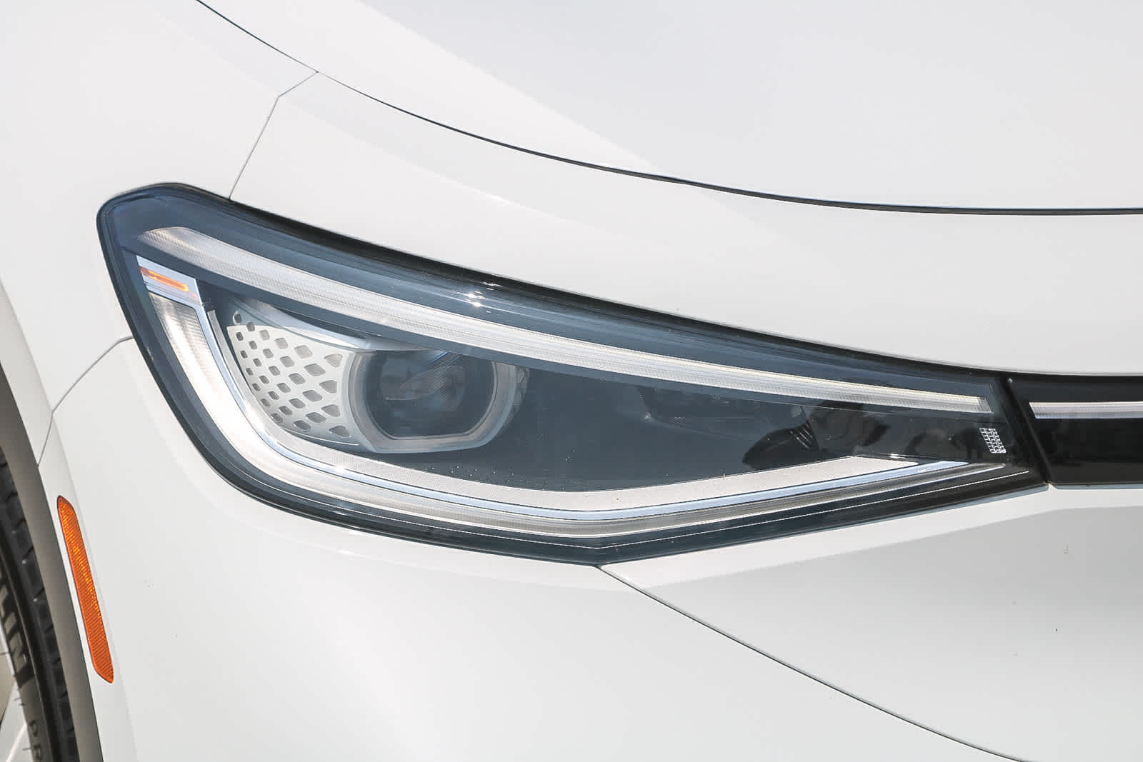 Thumbnail: 2022 Volkswagen ID.4 - 4