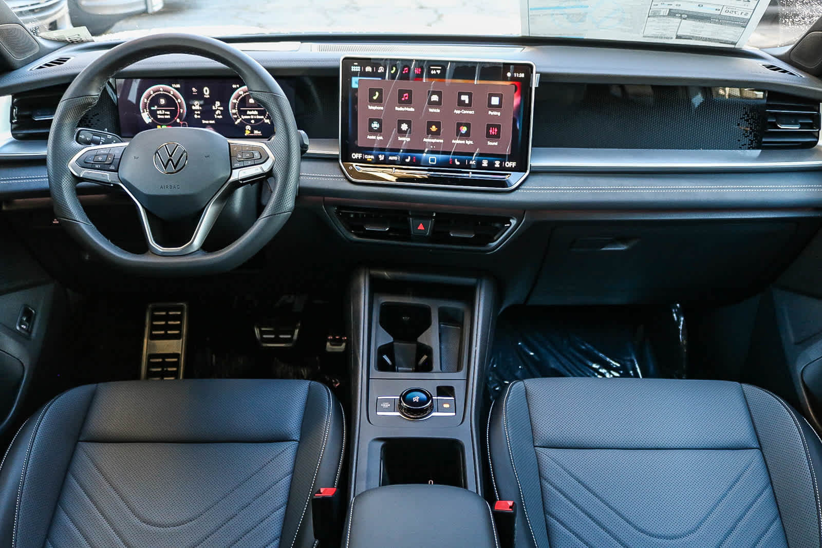 Thumbnail: 2026 Volkswagen Tiguan - 13