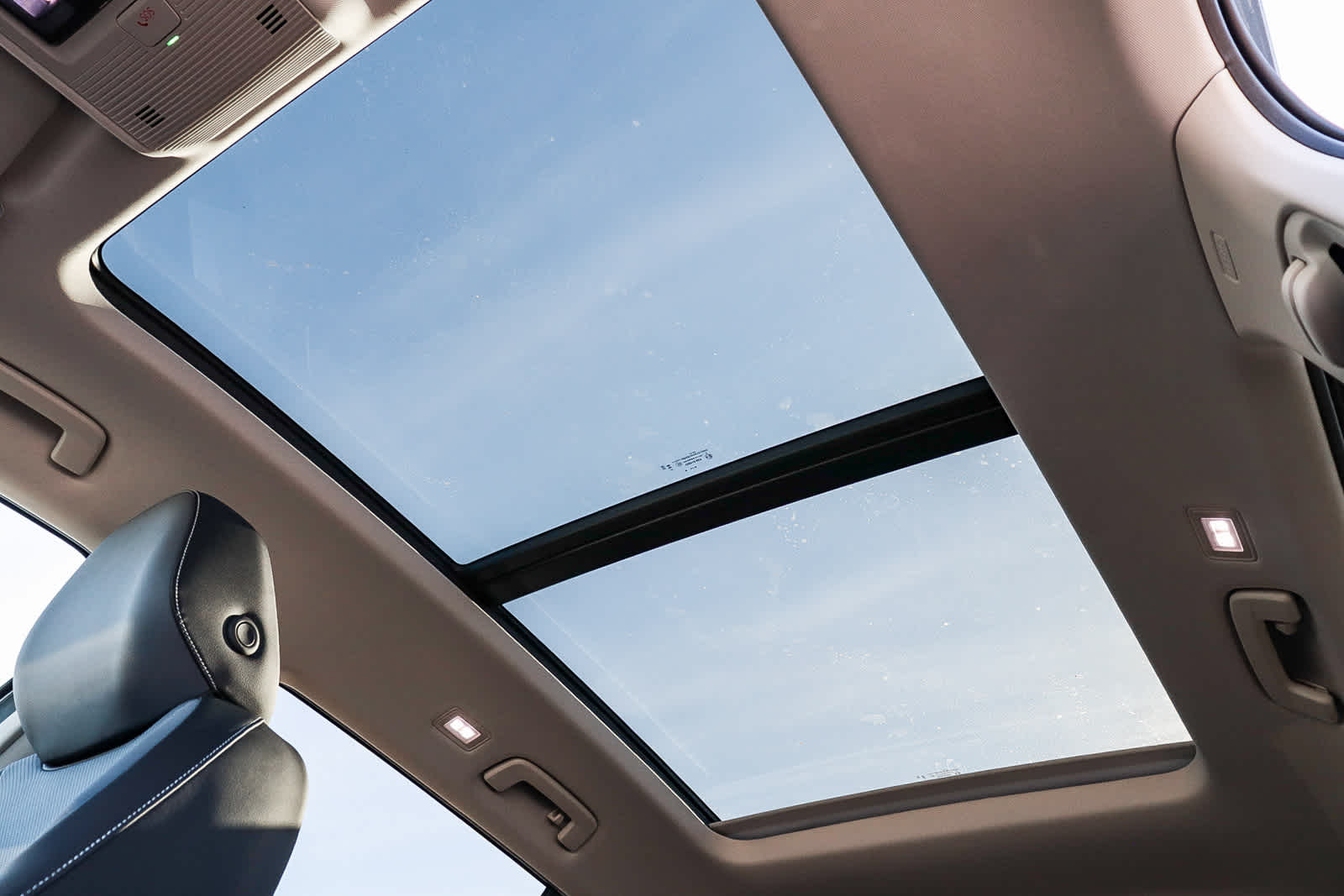 Thumbnail: 2025 Volkswagen Tiguan - 26