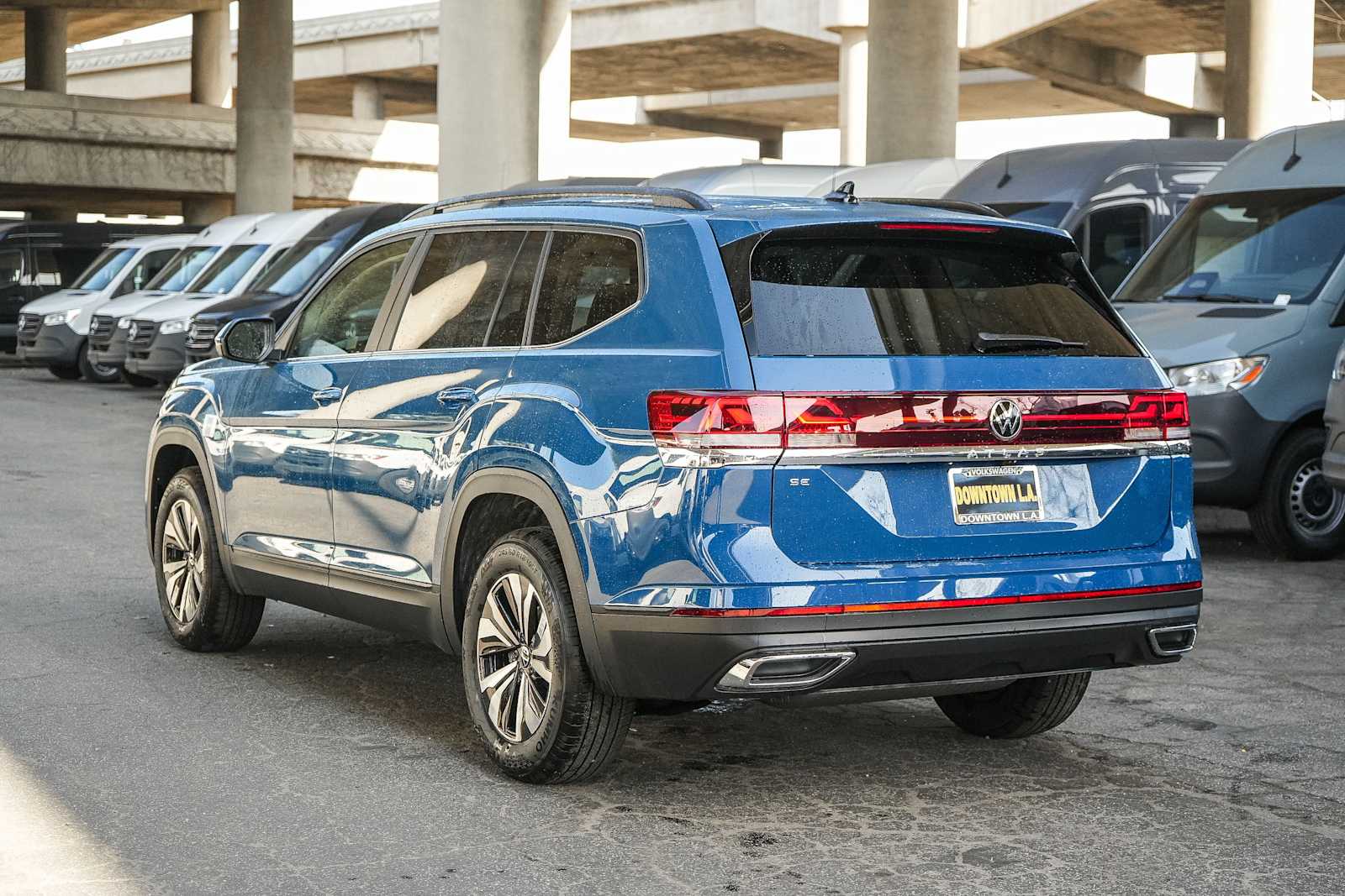 Thumbnail: 2026 Volkswagen Atlas - 6