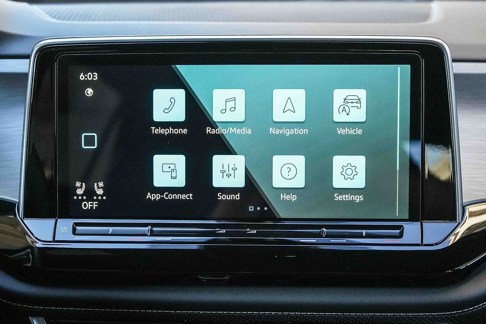 Thumbnail: 2026 Volkswagen Atlas - 16