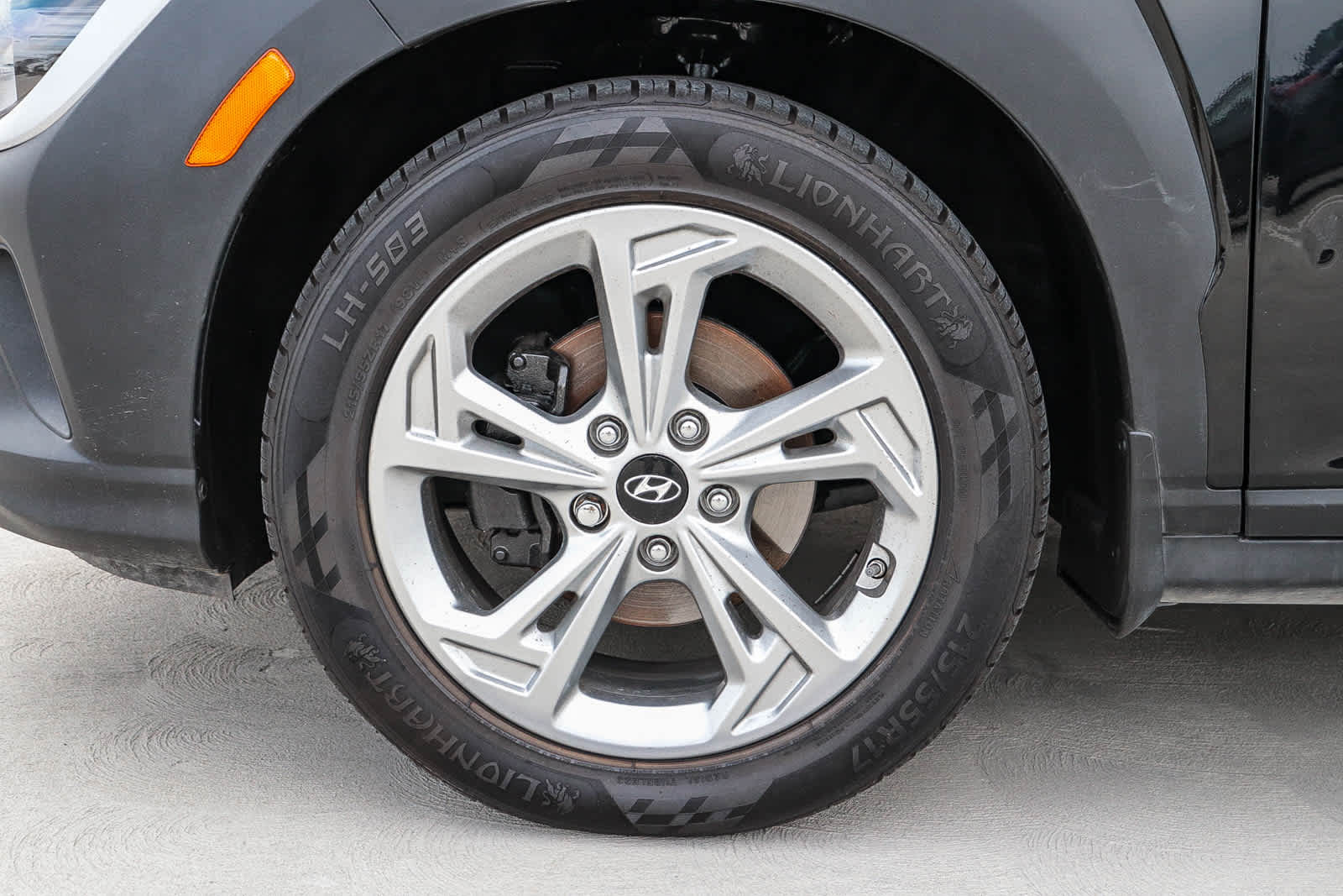 Thumbnail: 2022 Hyundai Kona - 10