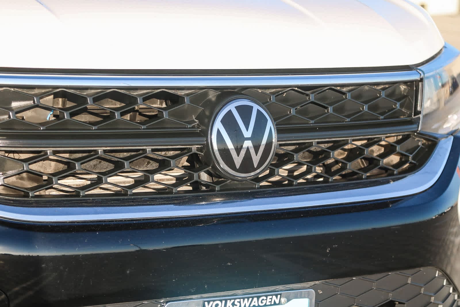 Thumbnail: 2023 Volkswagen Taos - 5
