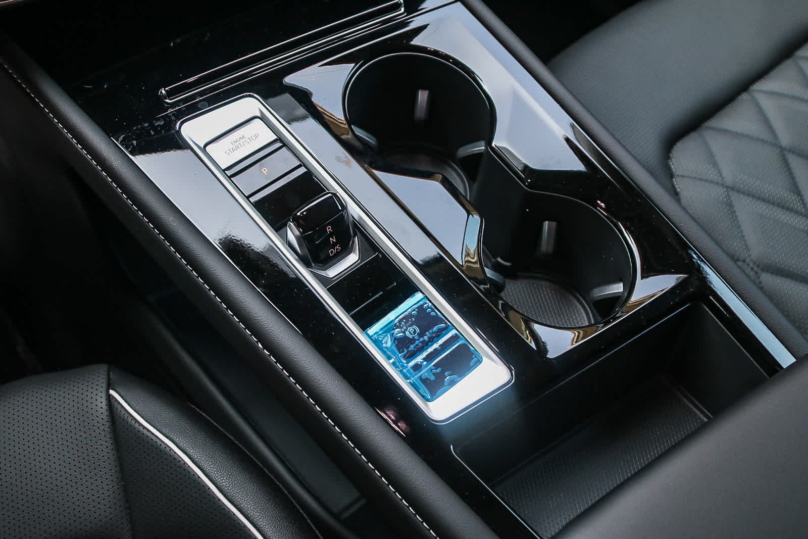 Thumbnail: 2025 Volkswagen Atlas - 22