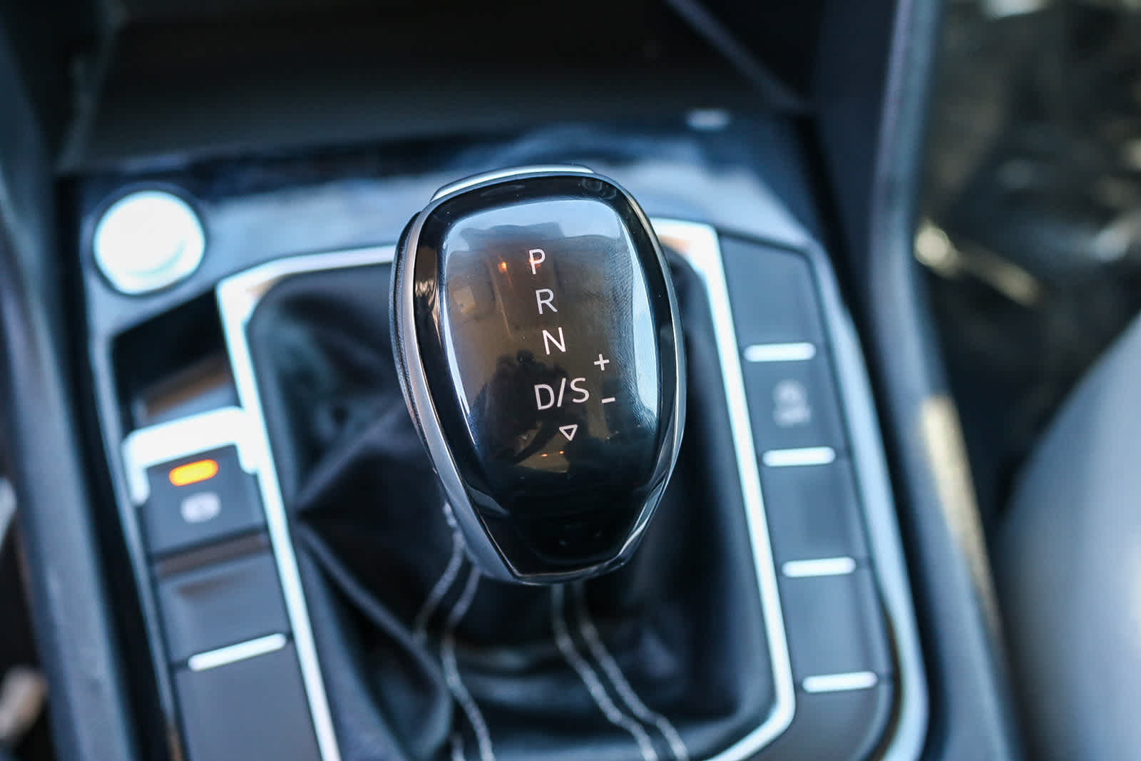 Thumbnail: 2024 Volkswagen Taos - 21