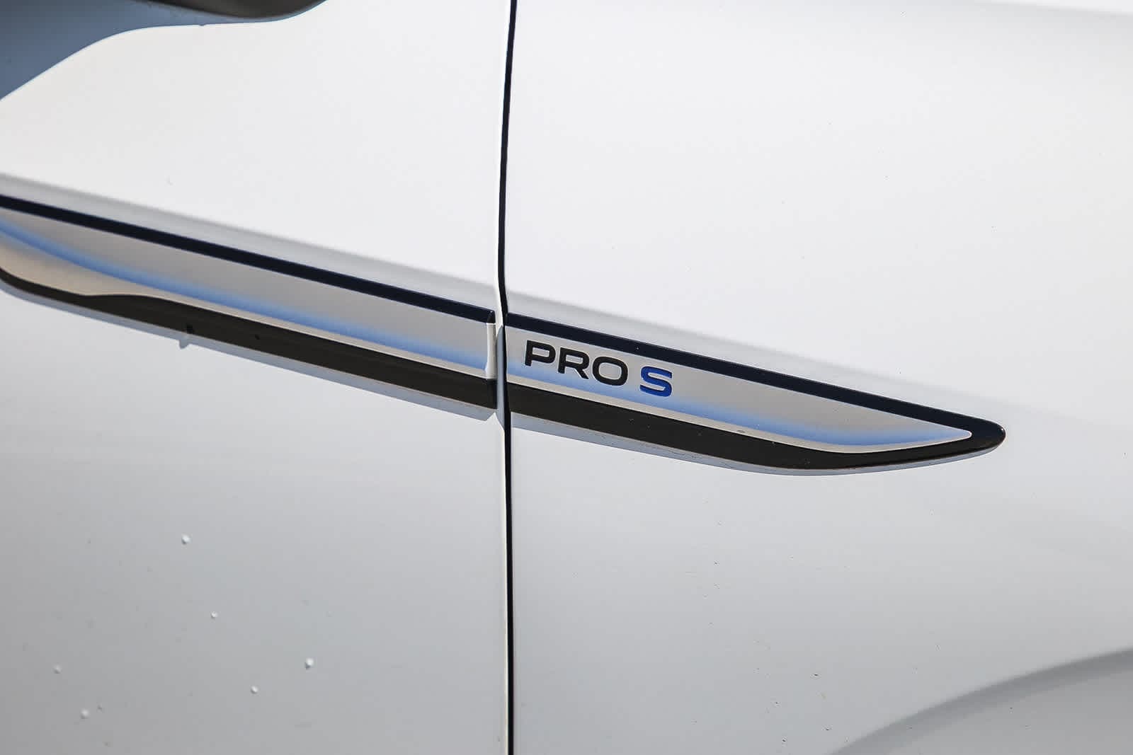 Thumbnail: 2021 Volkswagen ID.4 - 6