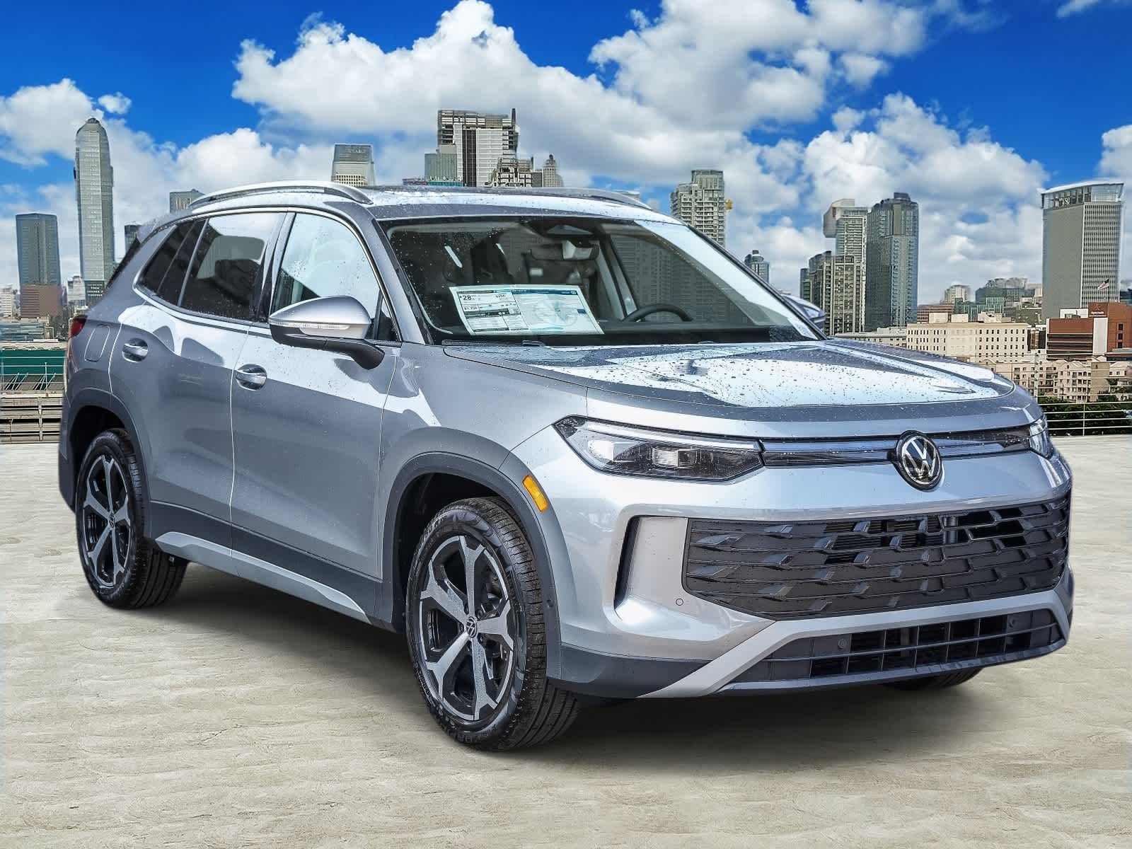Thumbnail: 2026 Volkswagen Tiguan - 3