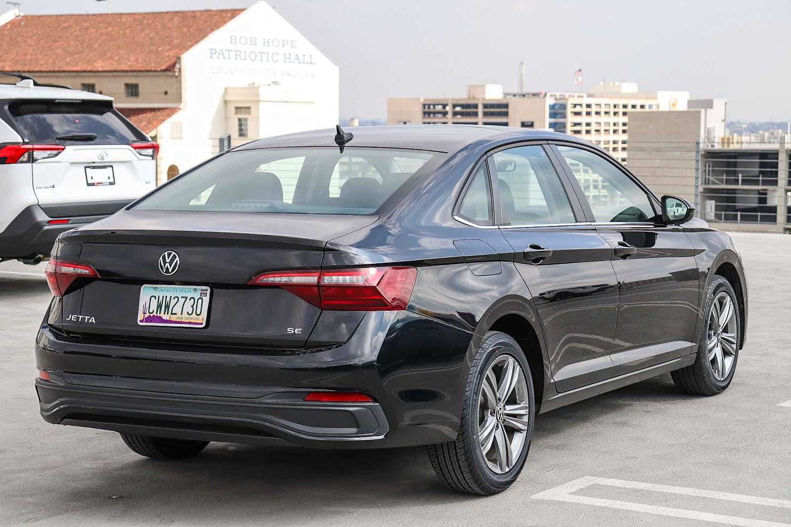 Thumbnail: 2024 Volkswagen Jetta - 4