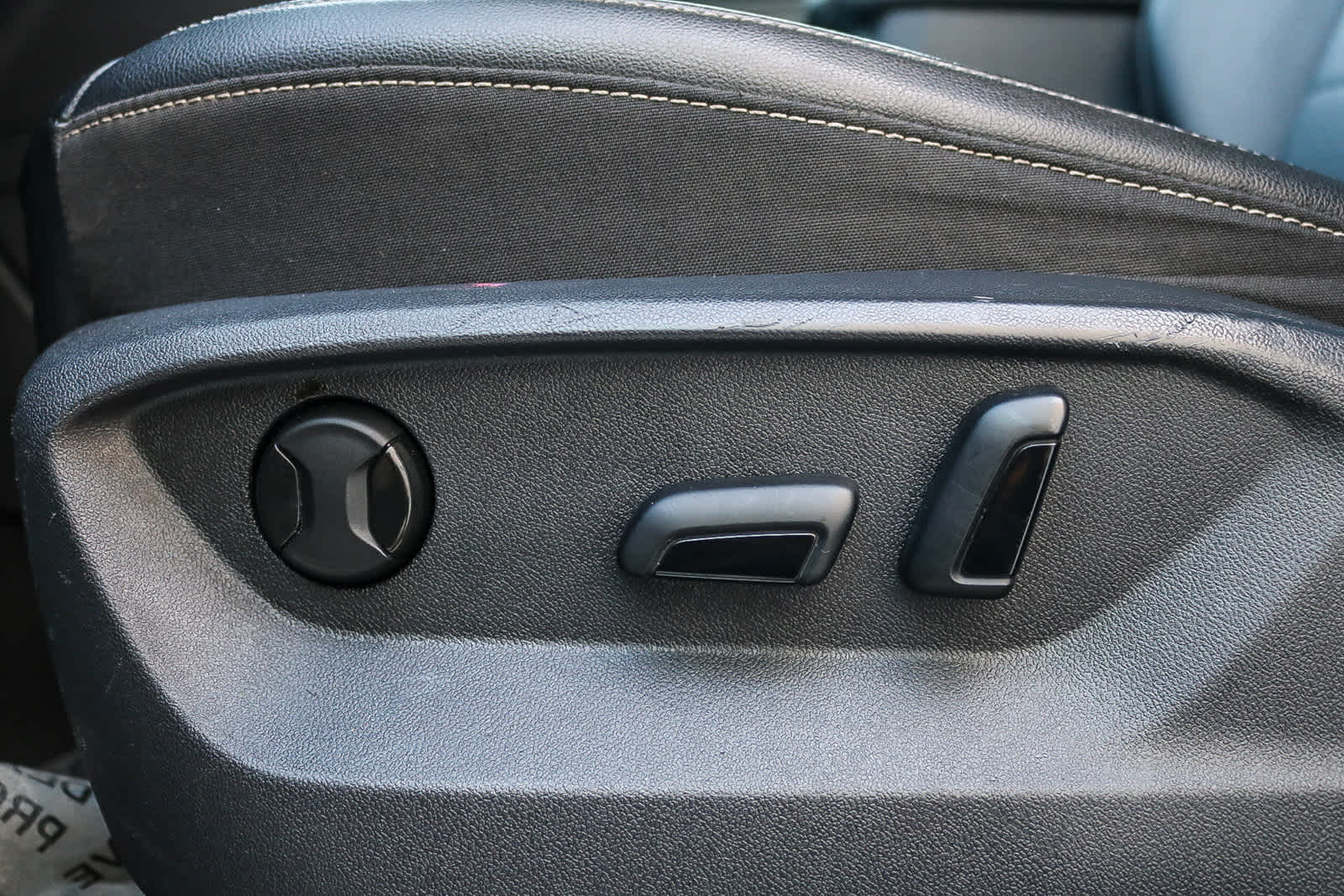 Thumbnail: 2022 Volkswagen Atlas - 22