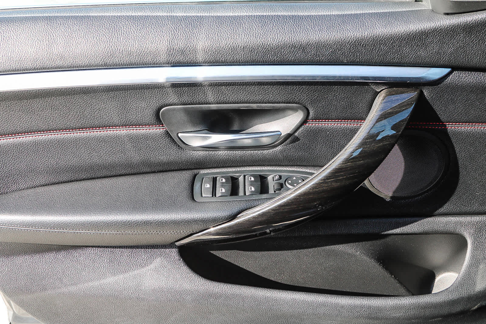 Thumbnail: 2016 BMW 4 Series - 21