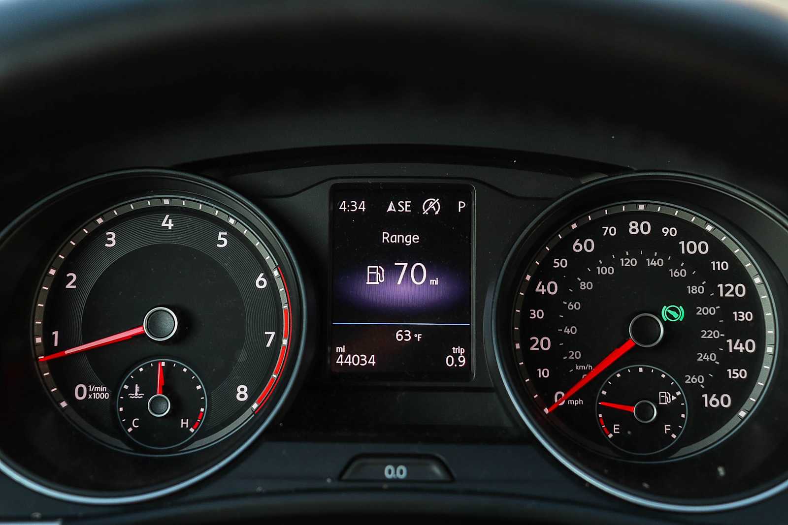 Thumbnail: 2021 Volkswagen Atlas - 24