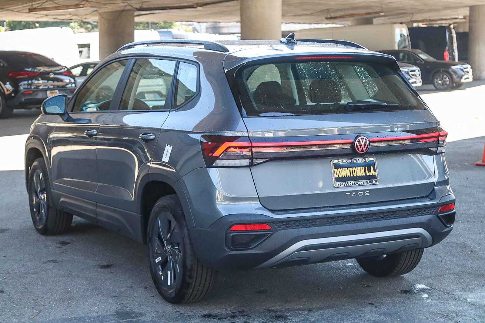 Thumbnail: 2025 Volkswagen Taos - 8
