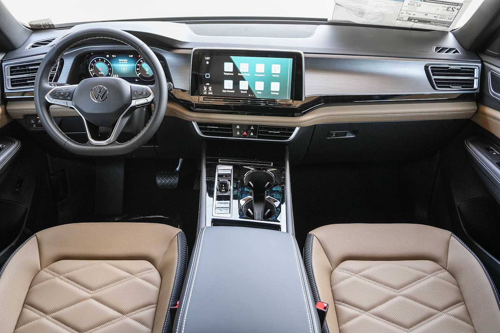 Thumbnail: 2026 Volkswagen Atlas - 14