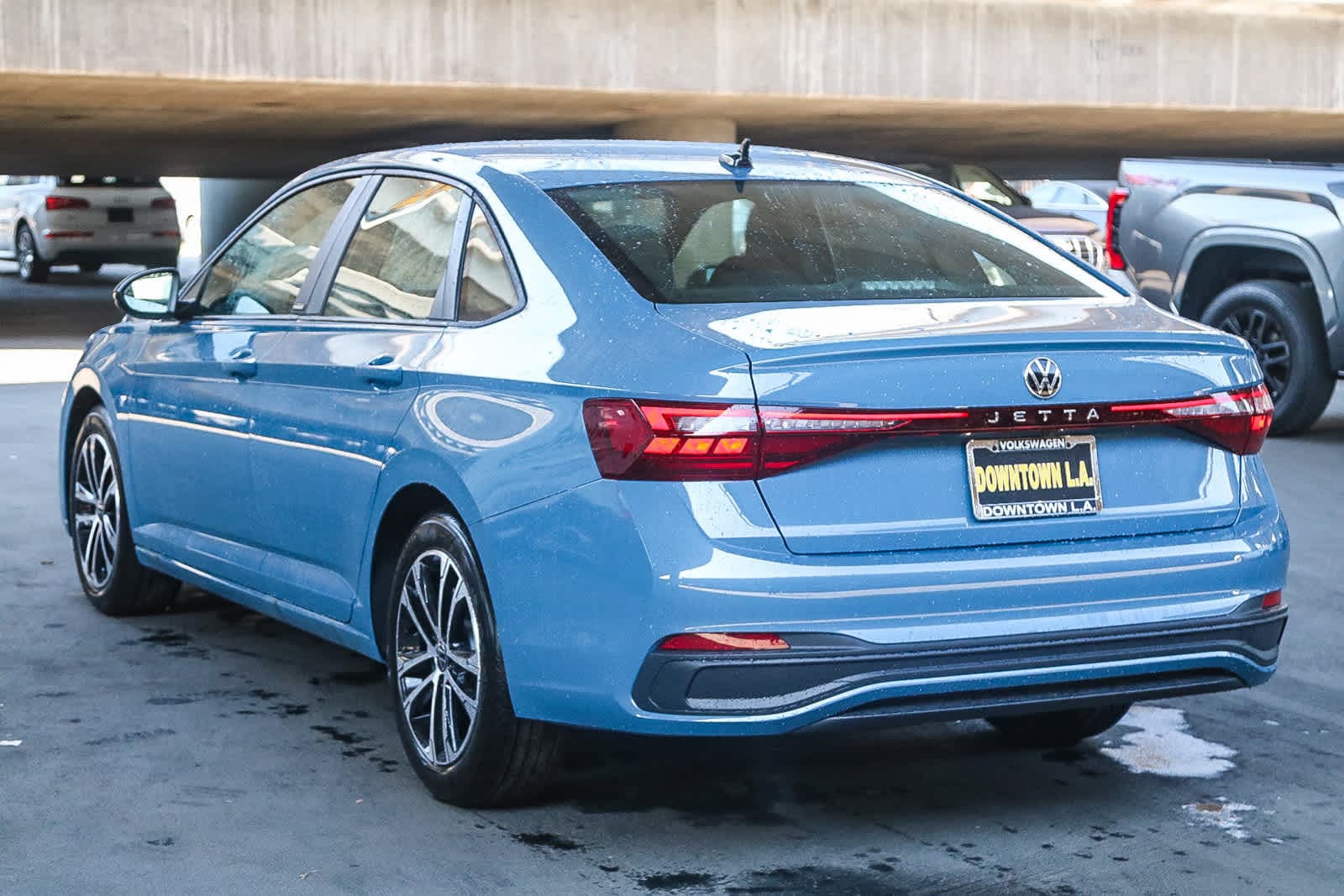 Thumbnail: 2025 Volkswagen Jetta - 8