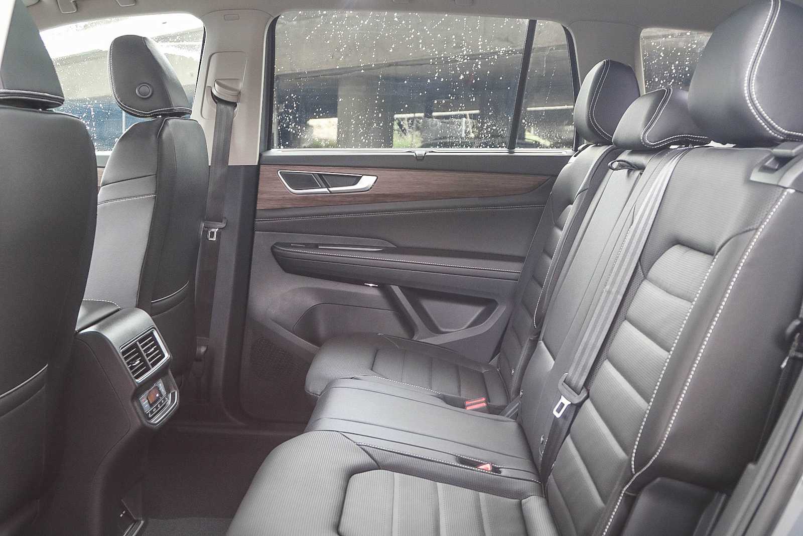 Thumbnail: 2025 Volkswagen Atlas - 20