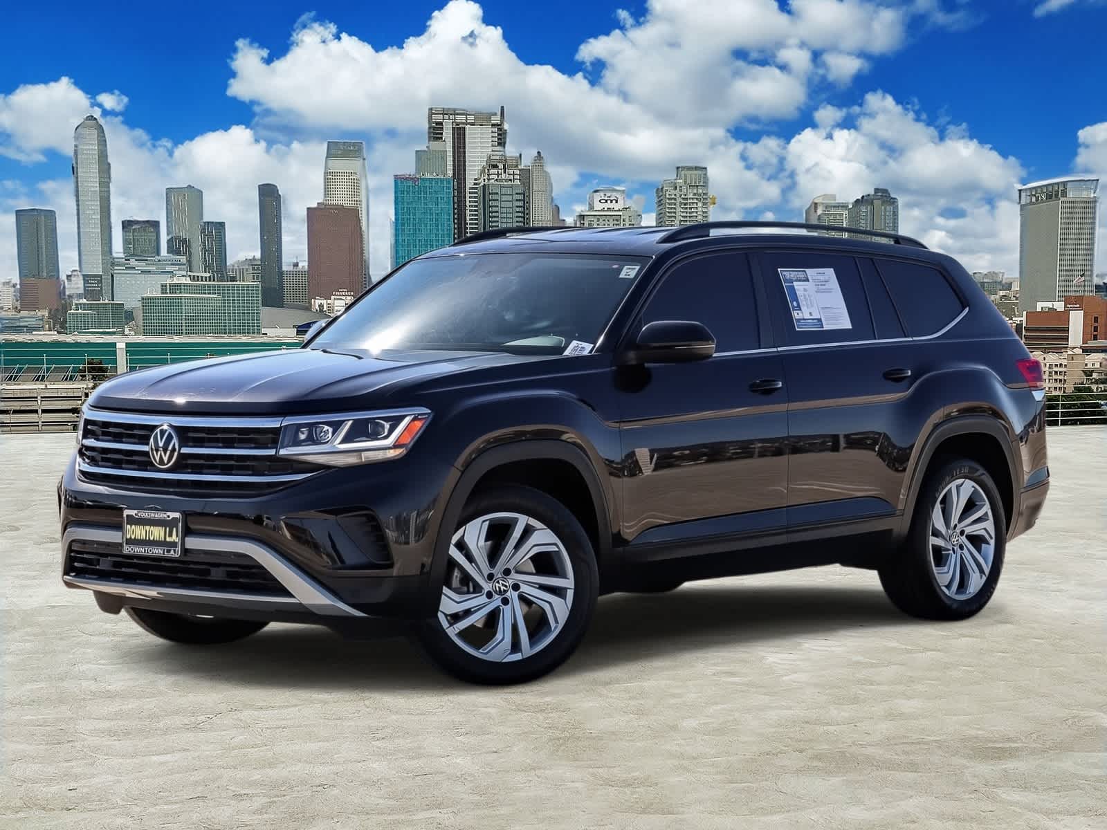 Thumbnail: 2022 Volkswagen Atlas - 1