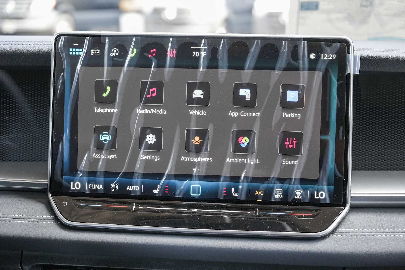Thumbnail: 2026 Volkswagen Tiguan - 16