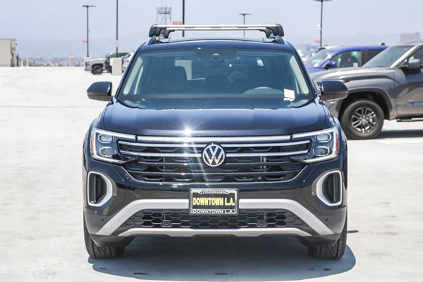 Thumbnail: 2025 Volkswagen Atlas - 2