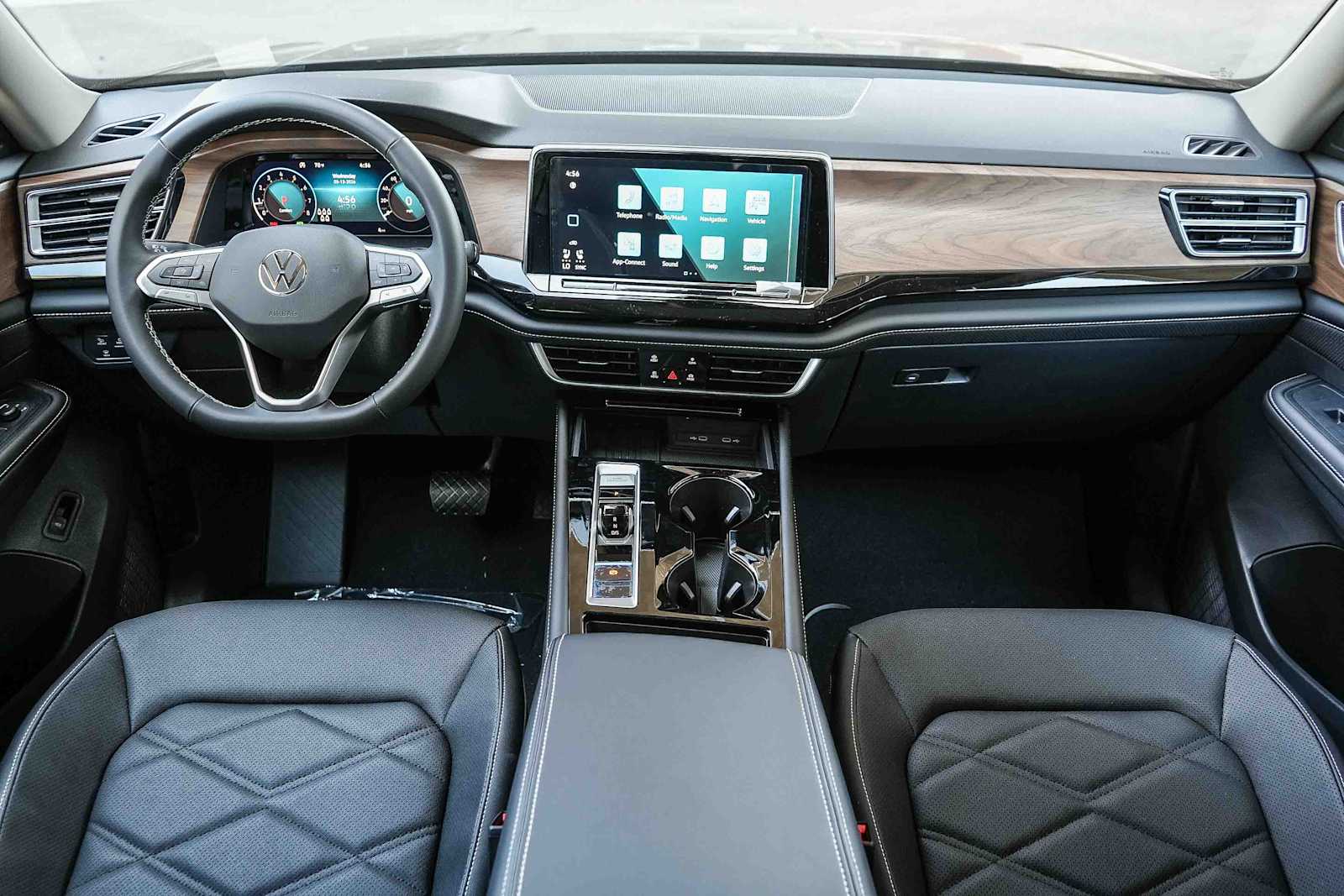 Thumbnail: 2026 Volkswagen Atlas - 14