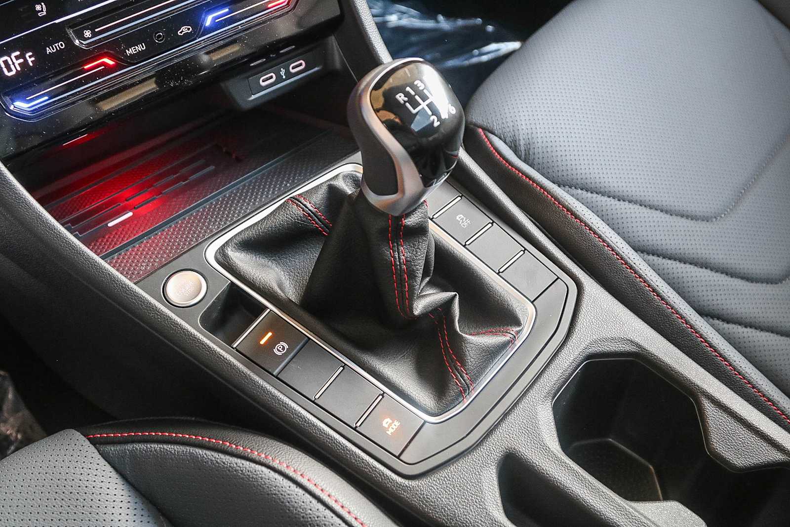 Thumbnail: 2025 Volkswagen Jetta - 19