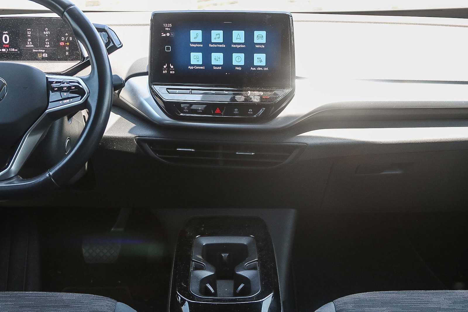 Thumbnail: 2021 Volkswagen ID.4 - 15