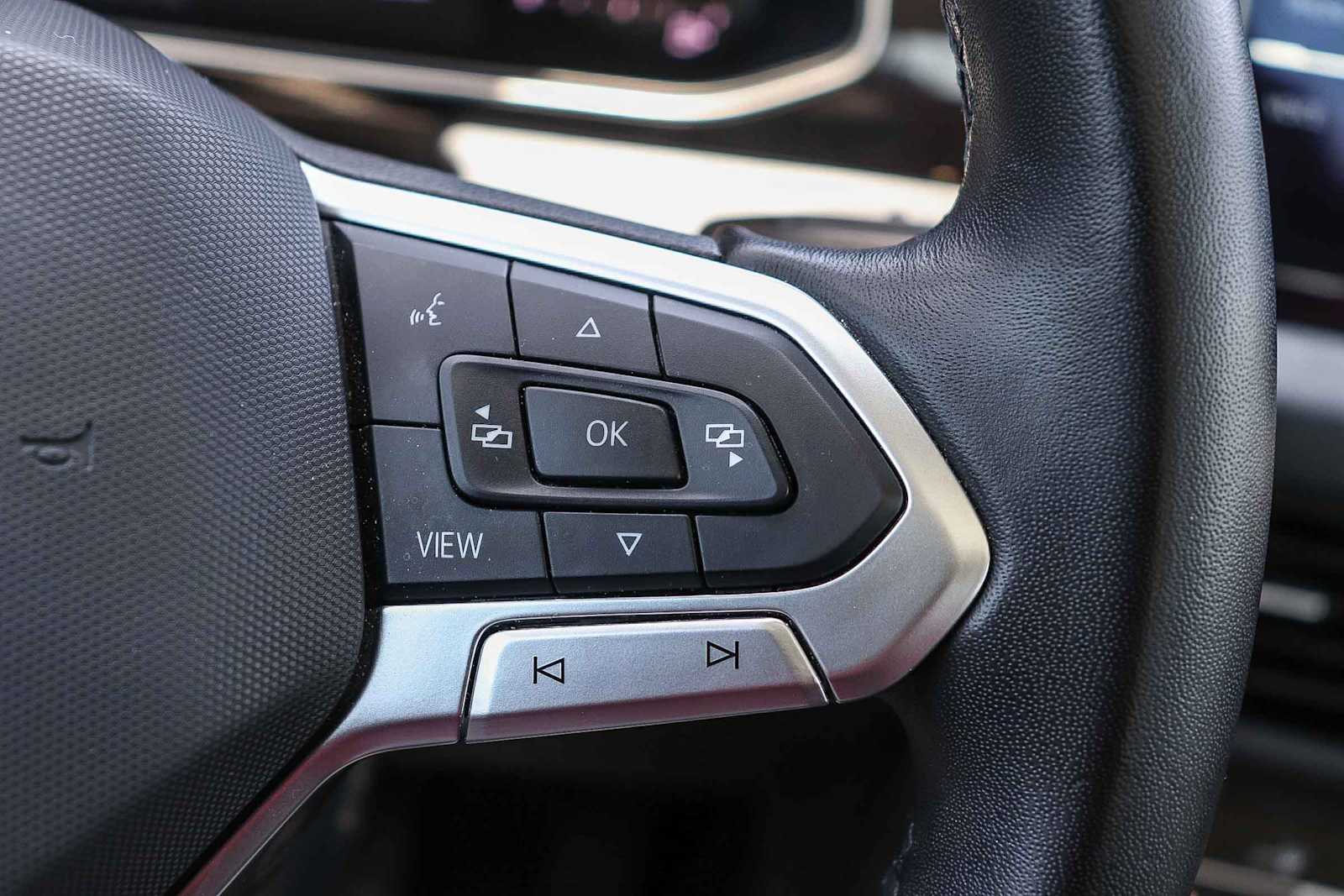 Thumbnail: 2025 Volkswagen Jetta - 23