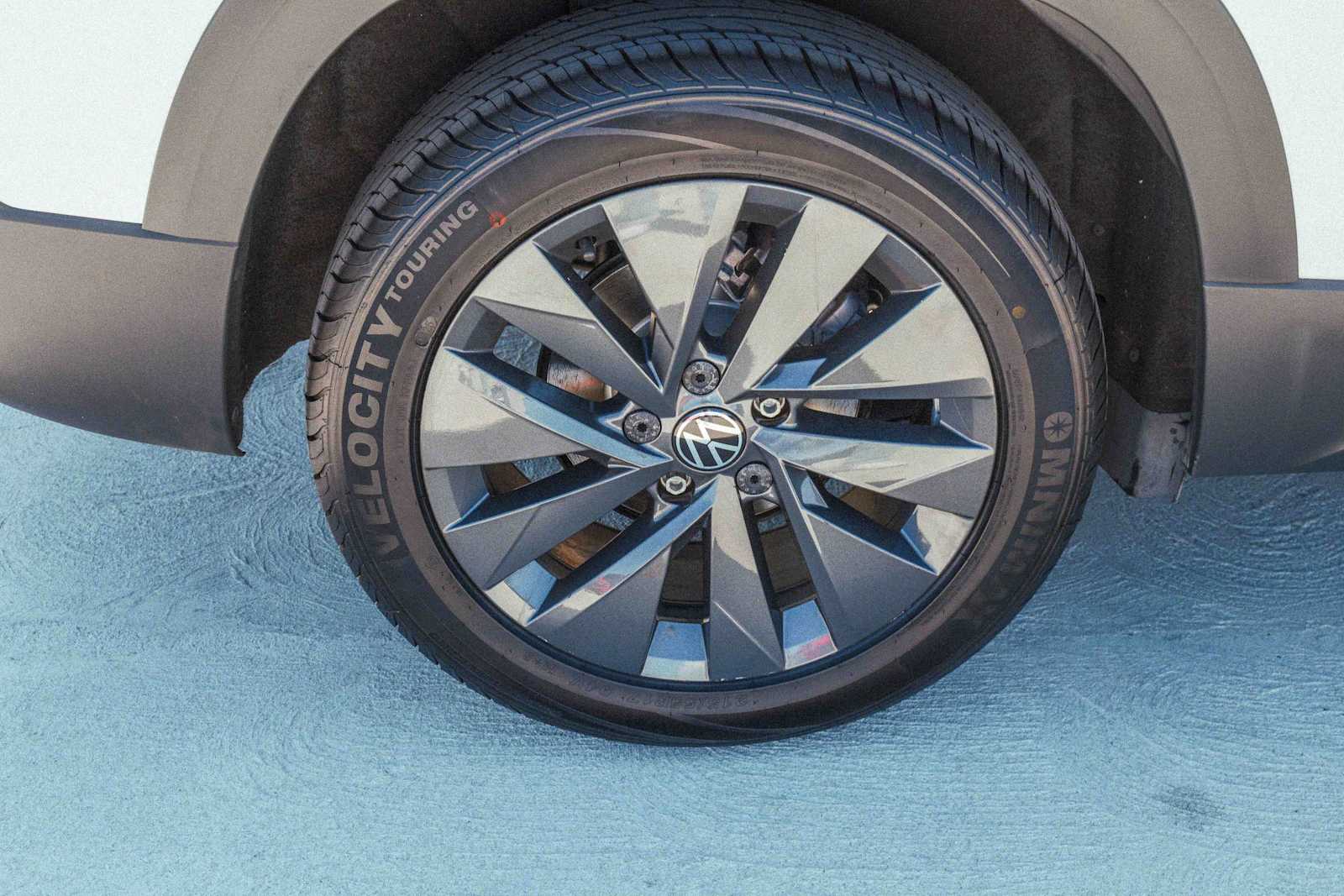 Thumbnail: 2022 Volkswagen Taos - 12