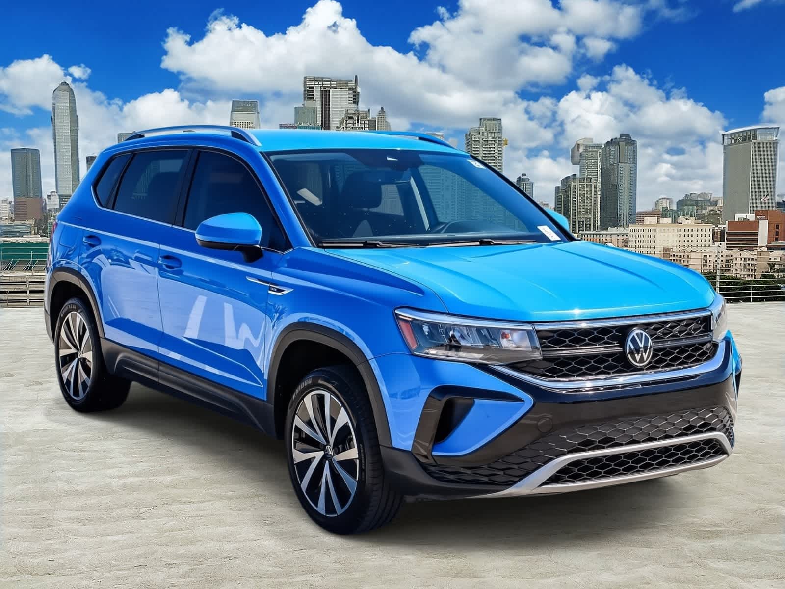 Thumbnail: 2023 Volkswagen Taos - 3