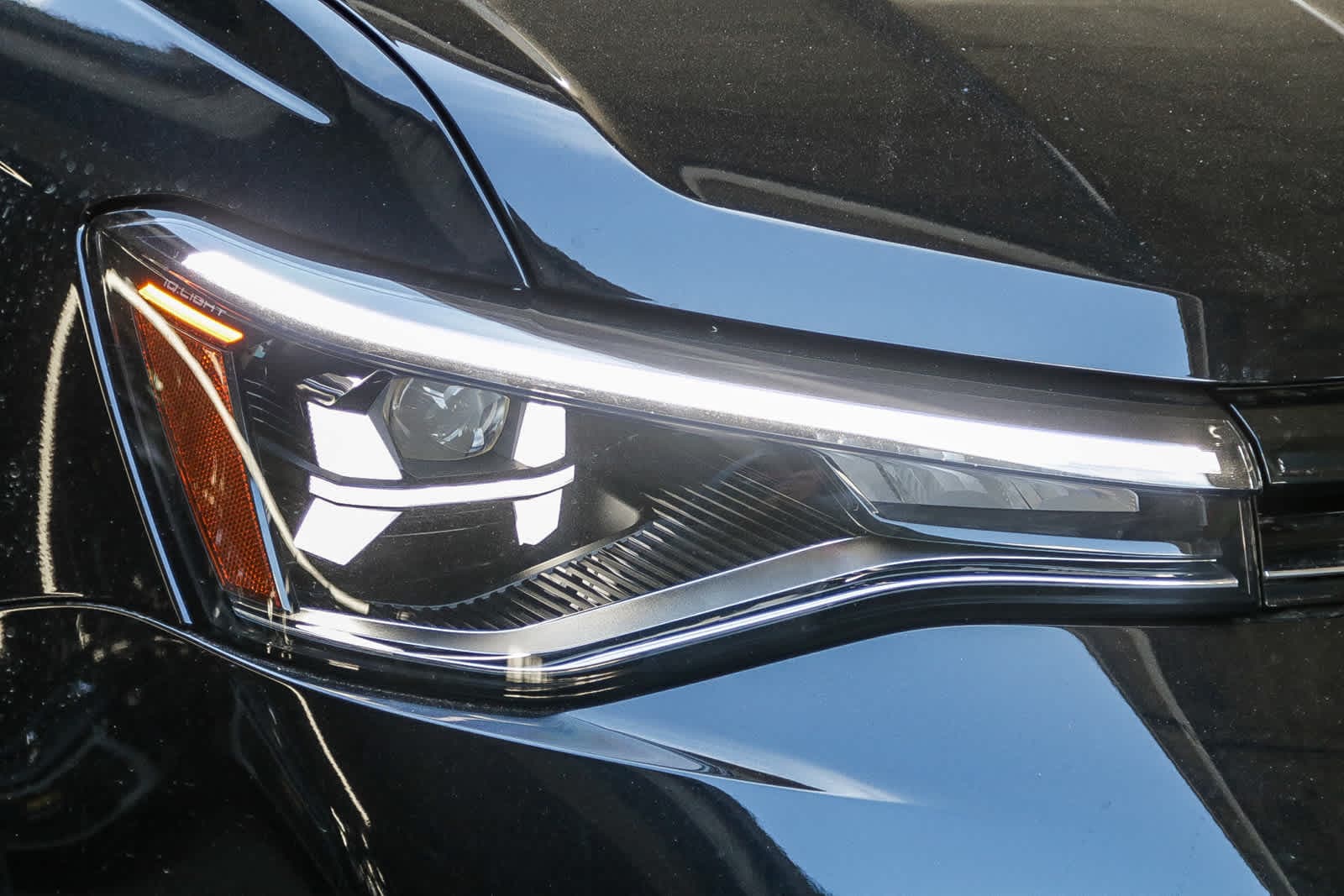 Thumbnail: 2025 Volkswagen Taos - 4