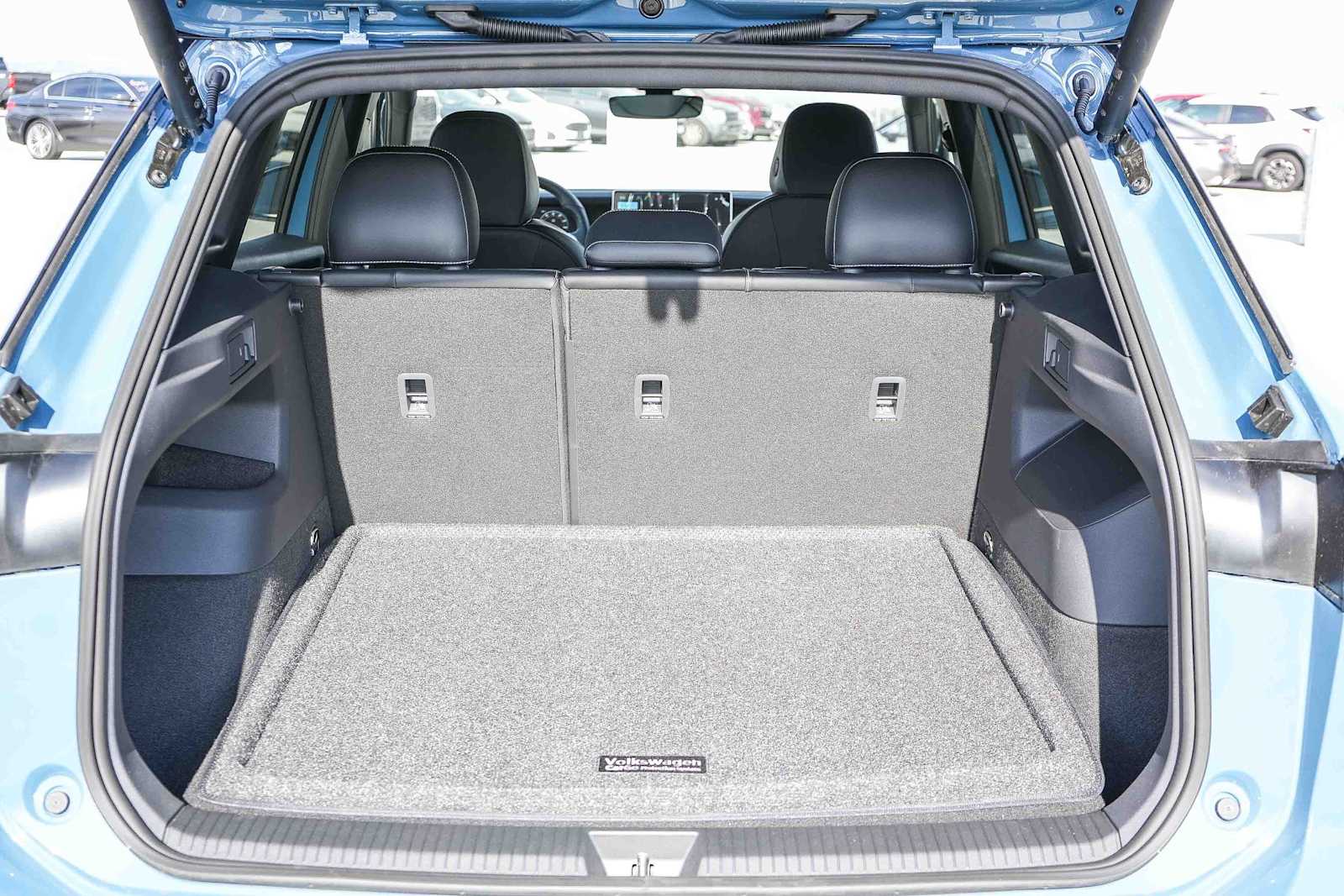 Thumbnail: 2026 Volkswagen Tiguan - 12