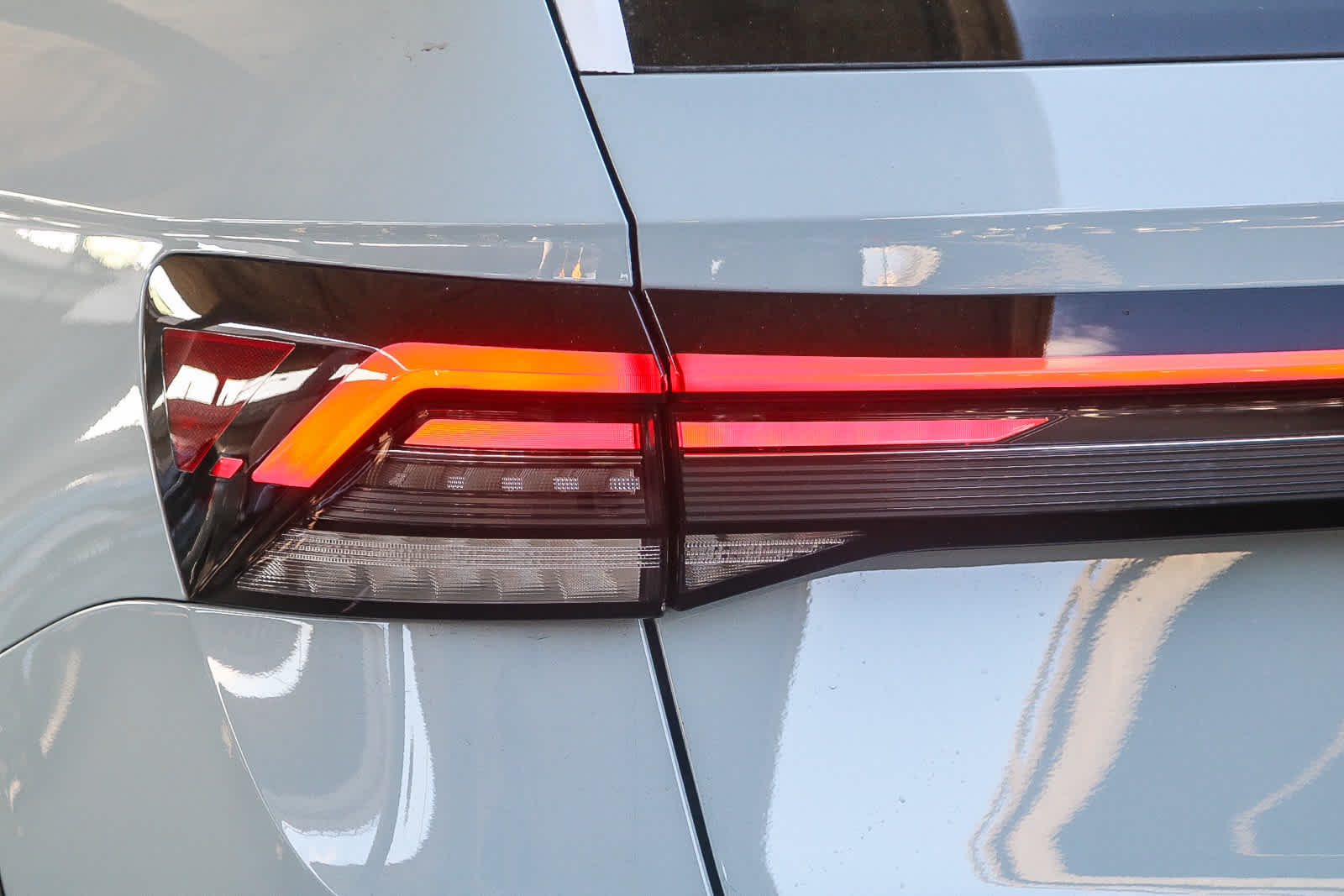 Thumbnail: 2025 Volkswagen Taos - 9