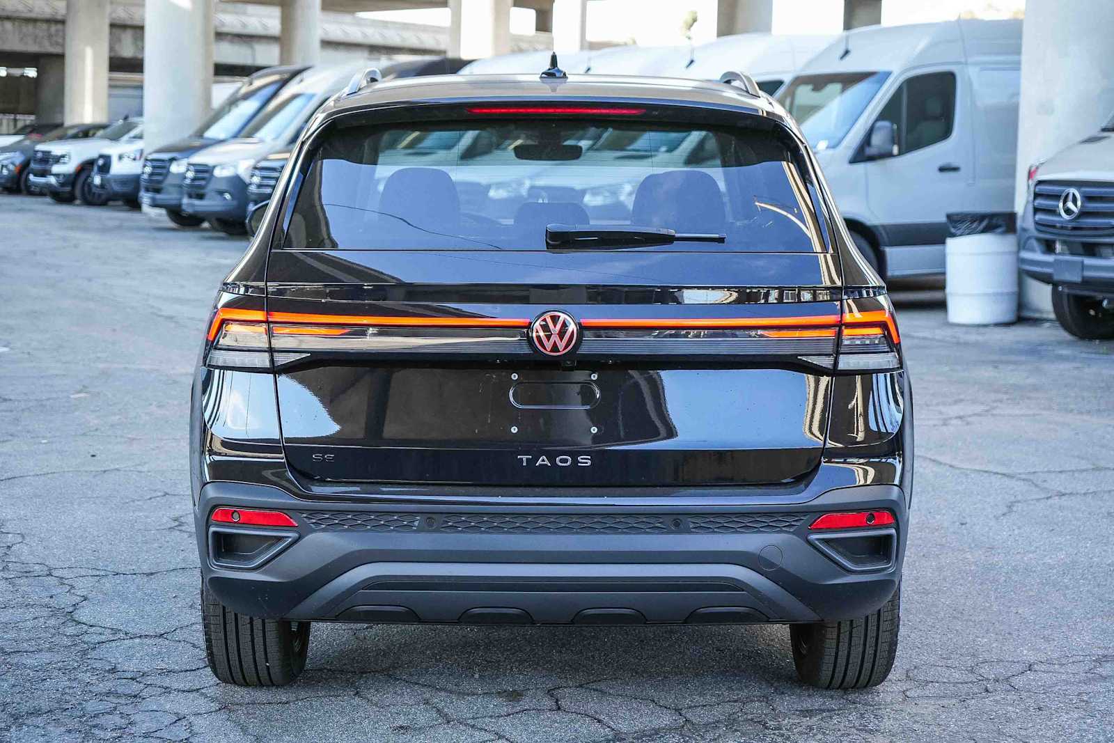 Thumbnail: 2026 Volkswagen Taos - 7