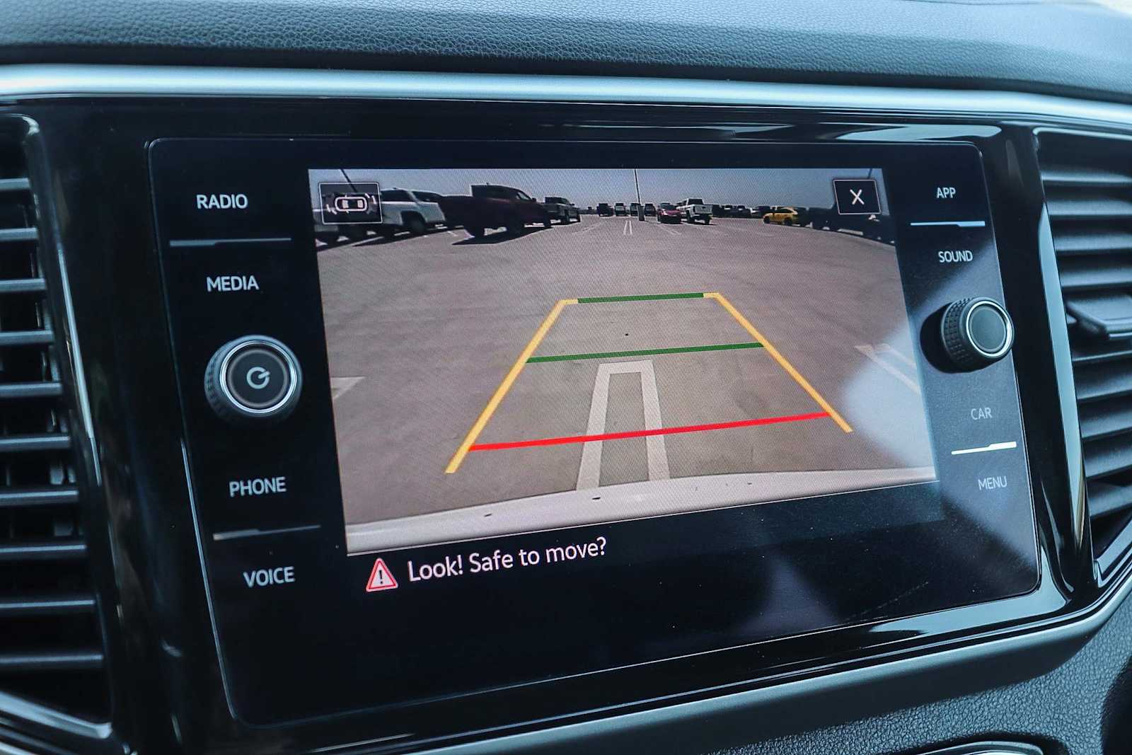 Thumbnail: 2022 Volkswagen Atlas - 19