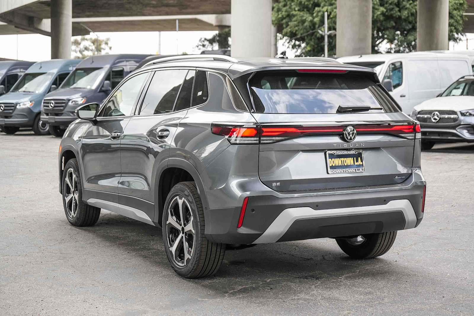 Thumbnail: 2026 Volkswagen Tiguan - 8
