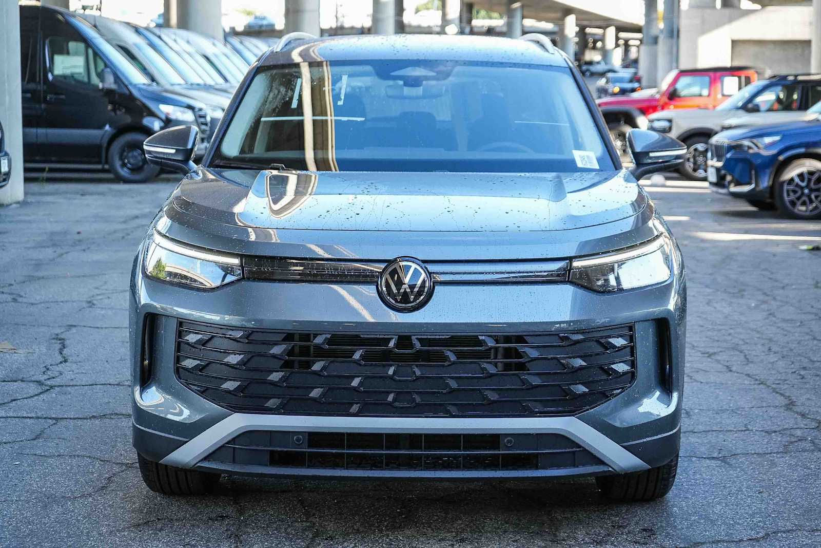 Thumbnail: 2026 Volkswagen Tiguan - 2