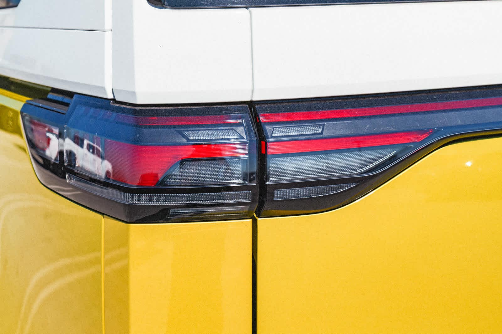 Thumbnail: 2025 Volkswagen ID.Buzz - 7