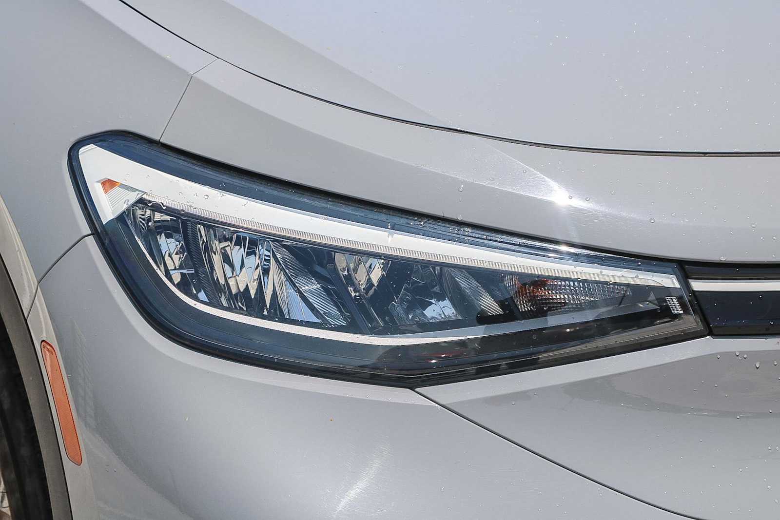Thumbnail: 2021 Volkswagen ID.4 - 4