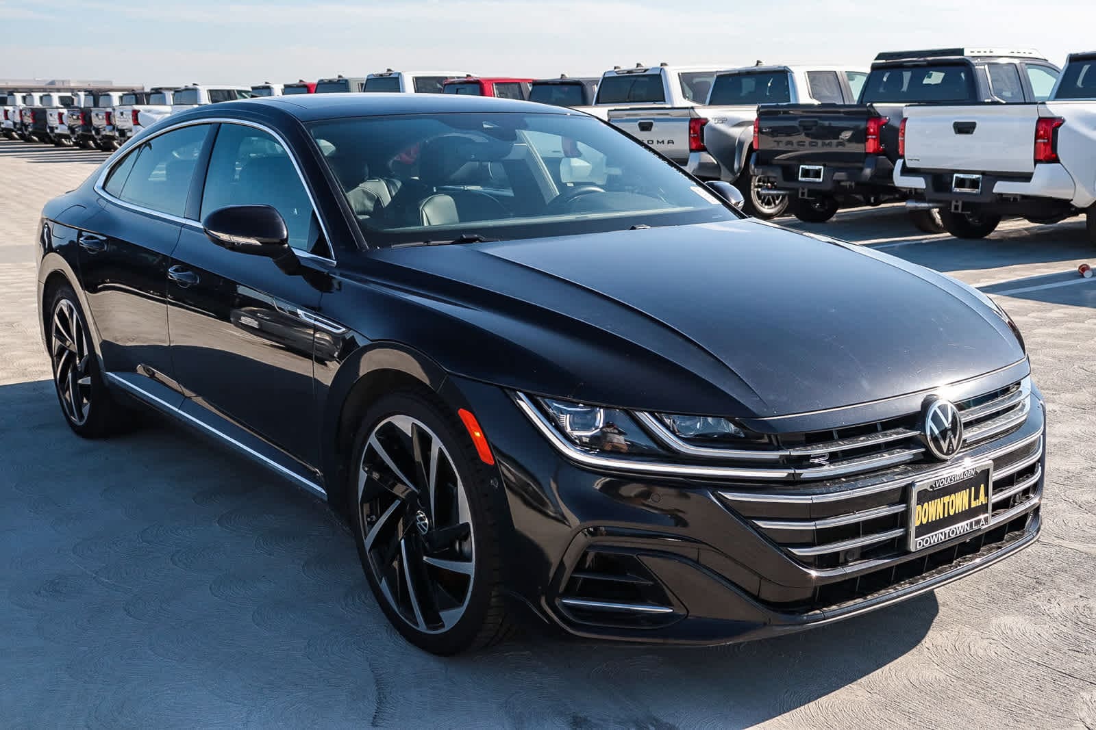 Thumbnail: 2023 Volkswagen Arteon - 3