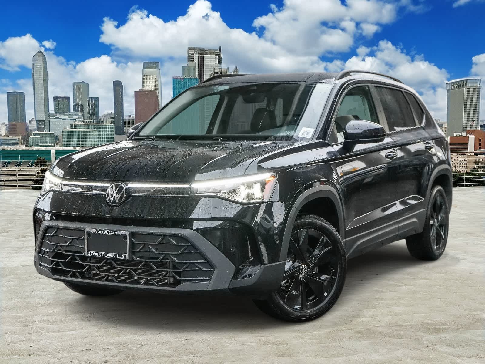 2026 Volkswagen Taos SE Black's photo